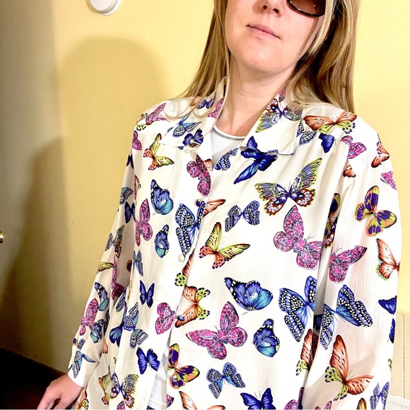 Silk butterfly top - Picture 3 of 6